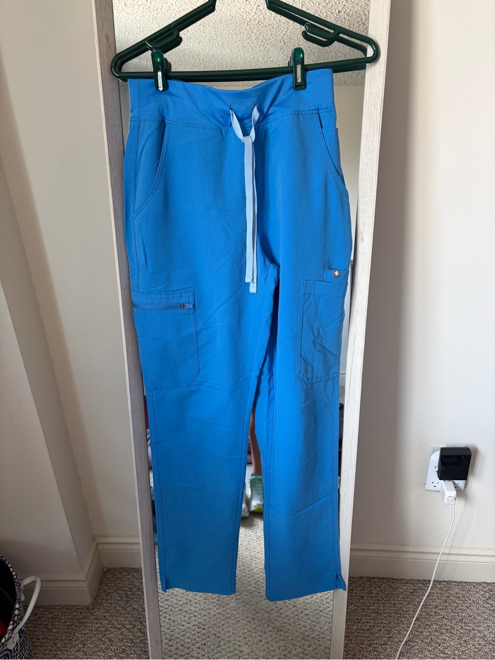 Figs Scrub Set in Bright Blue. Size small in top and pants! Basically brand new! - Picture 5 of 8